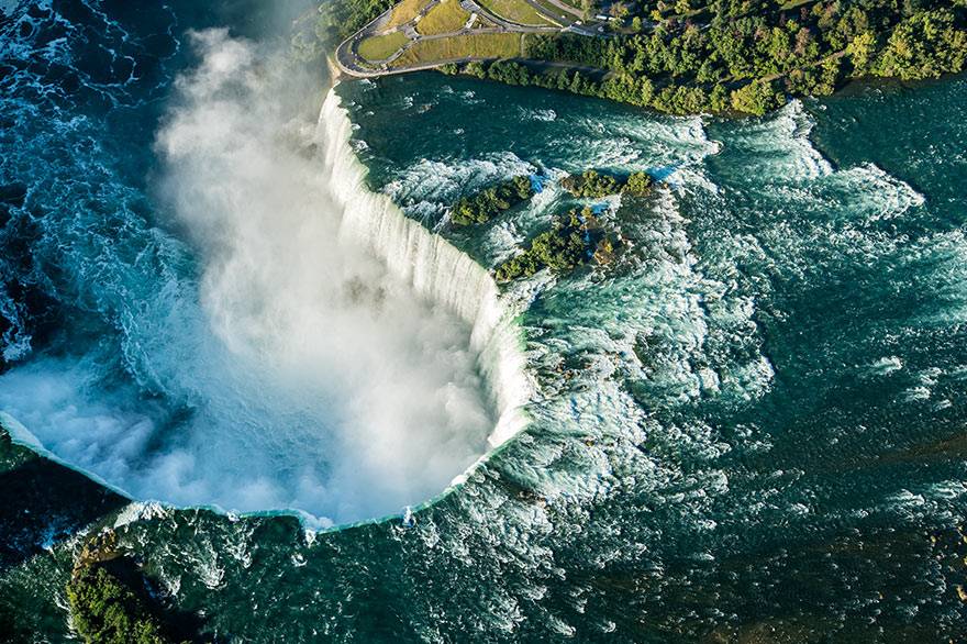 When was Niagara Falls discovered?